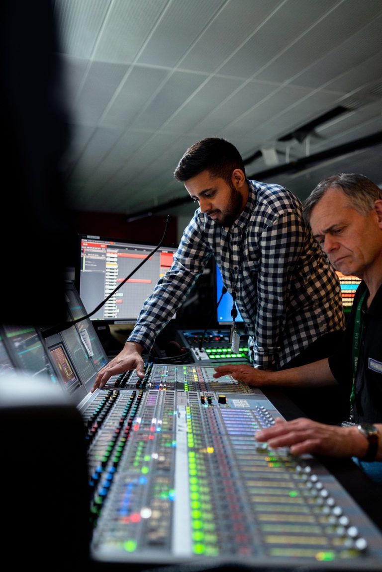engineer, engineering, broadcast, broadcast engineer, studio, tv, tv studio, tech, technology, teamwork, broadcast engineer, tv studio, tv studio, tv studio, tv studio, tv studio